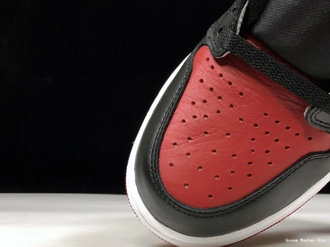 Banned Jordan 555088-001 OG Air Retro High 1 0807